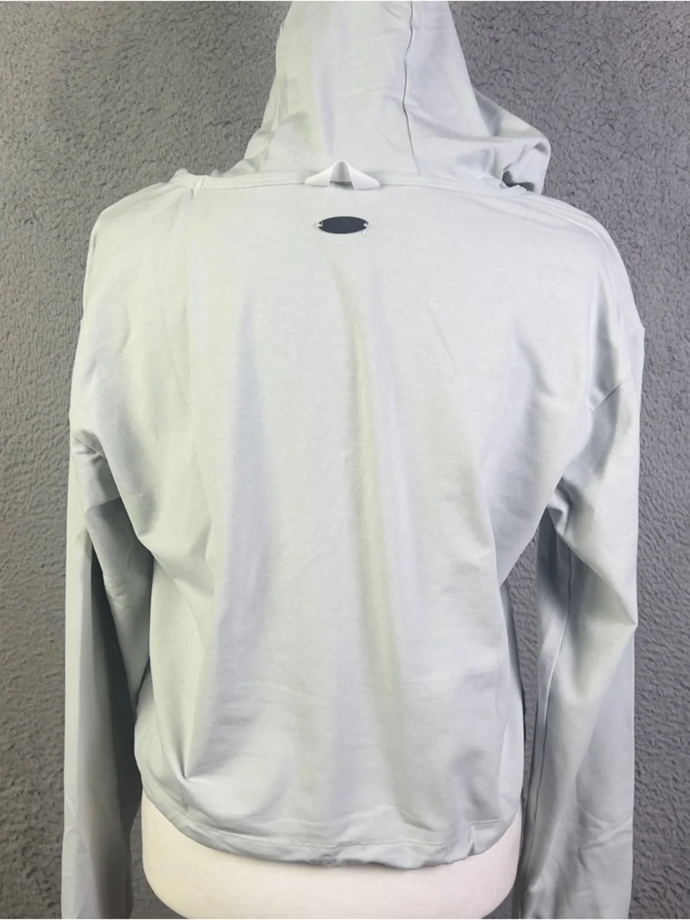 Gymshark Hoodie Womens Medium Light Green Cropped Long Sleeve Athletic Preppy - Picture 2 of 7
